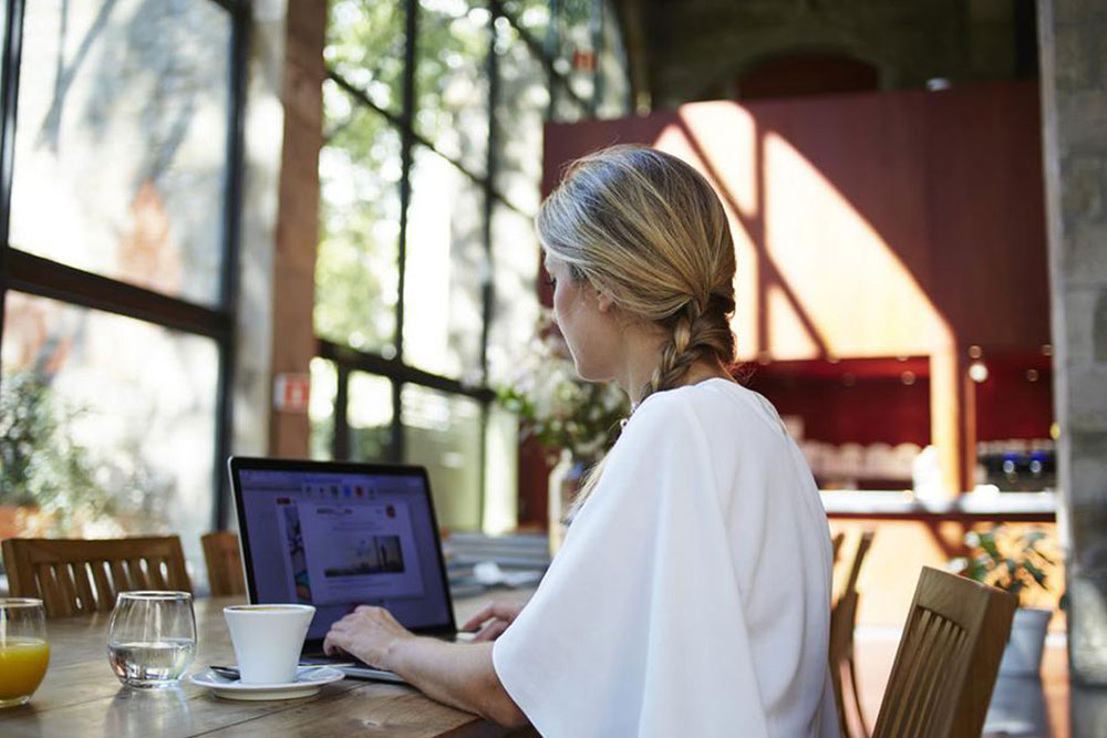 Gift aids for coursework in colleges and schools